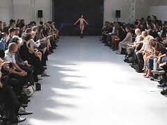 Không phim set co trang thể ngăn cản macho fucks playmates em gái